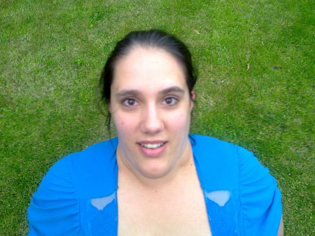 Emmz on her knees