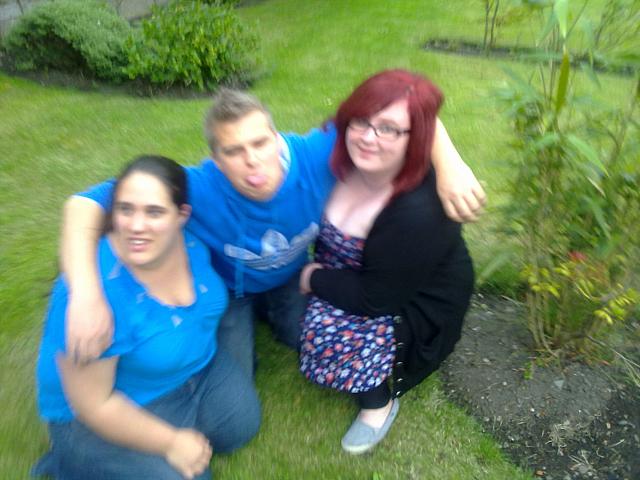 Emmz, Roadster and HippyLove